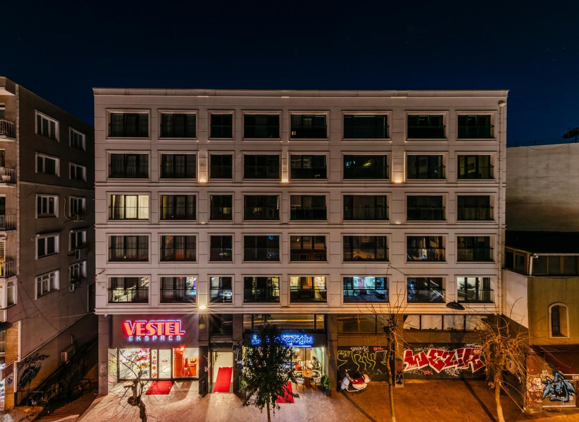 Roys Hotel & Suites — Photos 2