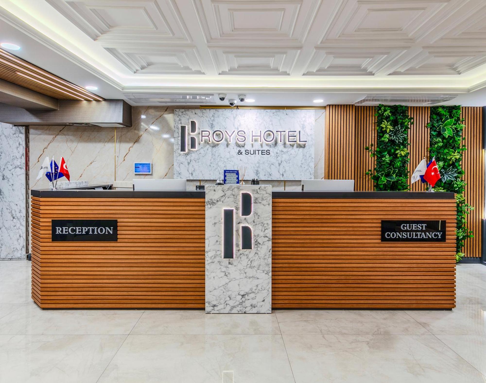 Roys Hotel & Suites — Photos 1